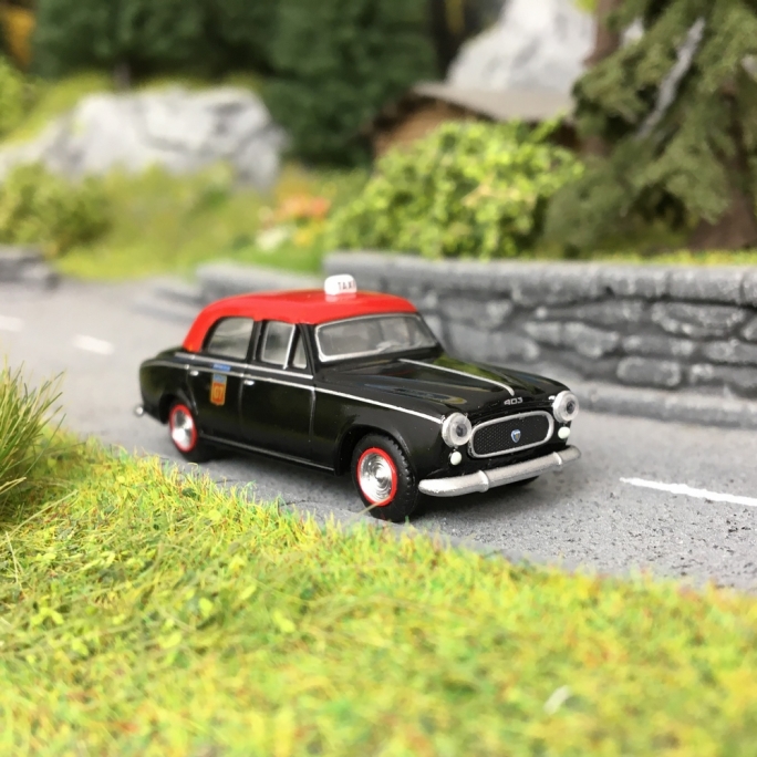 Peugeot 403 TAXI 1960-HO 1/87-SAI 6241