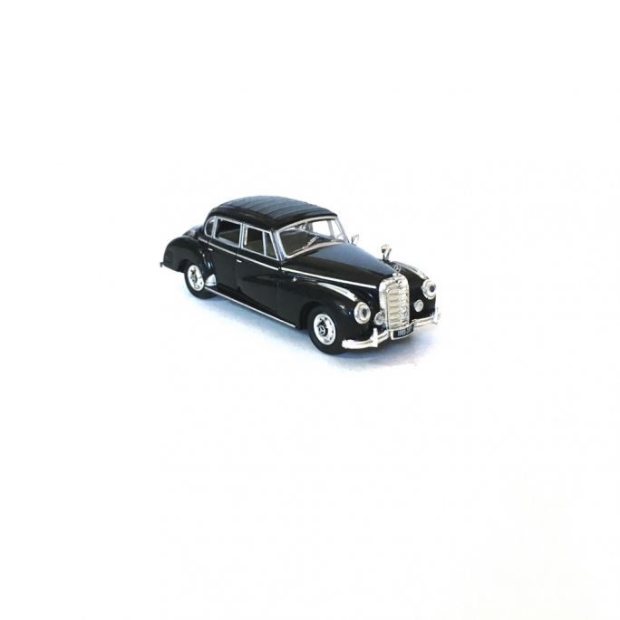 Mercedes 300C-HO 1/87-RICKO 38312