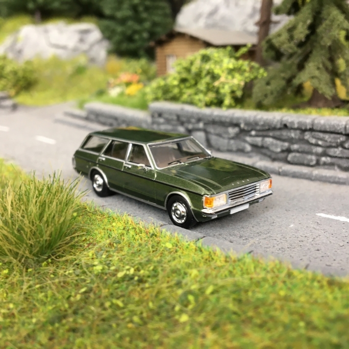 Ford Granada MK1 Break Vert Métal-HO 1/87-PCX87 0032