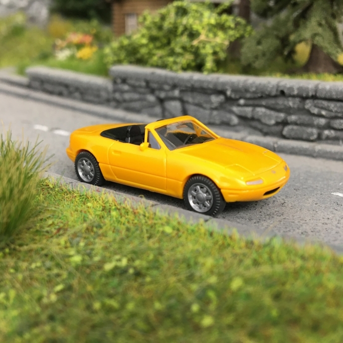 Mazda MX5 Miata - HO 1/87 - WIKING 018806