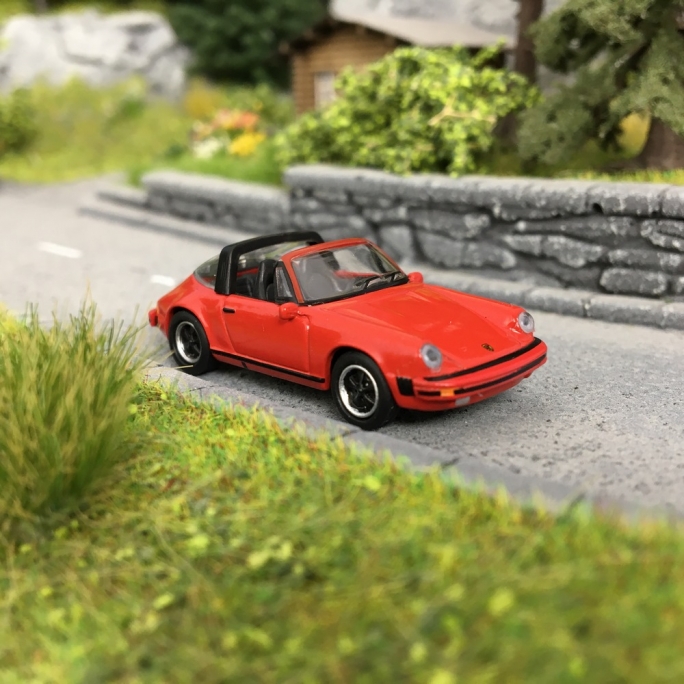 Porsche 911 Carrera 3.2 Targa -HO 1/87-SCHUCO 452656400