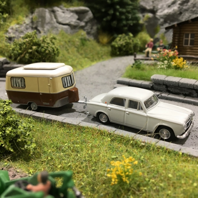 Peugeot 403 + Caravane Eriba-HO 1/87-SAI 6238