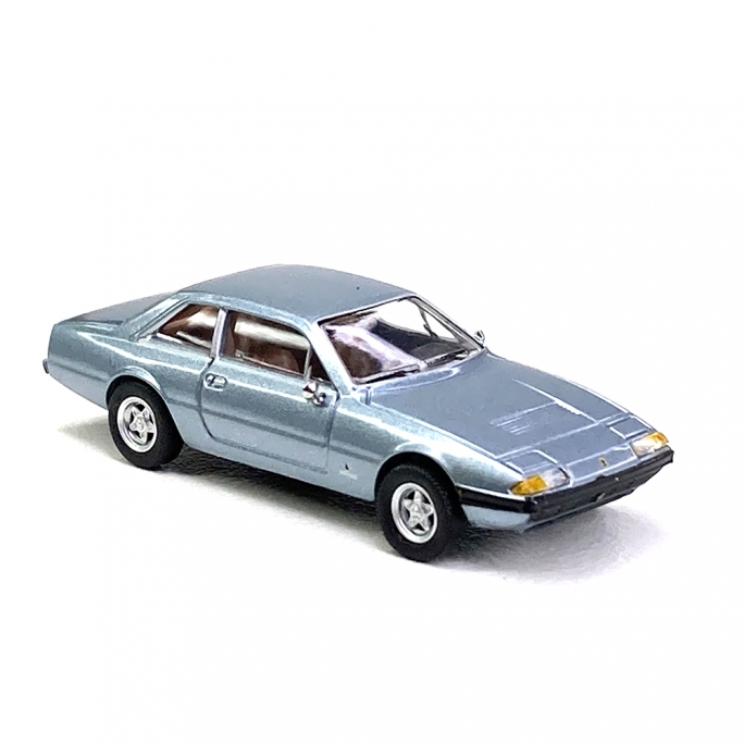 Ferrari 365 GT4 2+2 Bleu clair métal - PCX870132 - HO 1/87