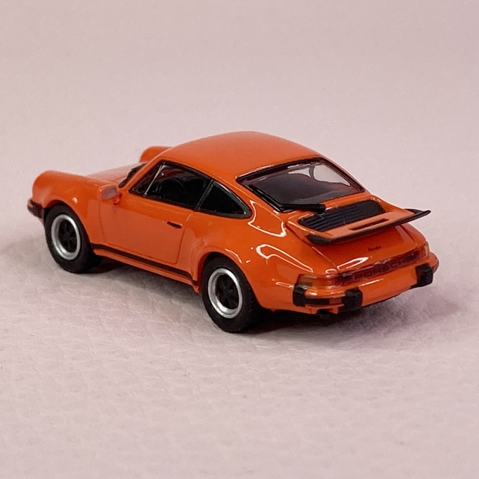 Porsche 911 / 930 Turbo 1977 Orange - MINICHAMPS 870 066104 - HO 1/87