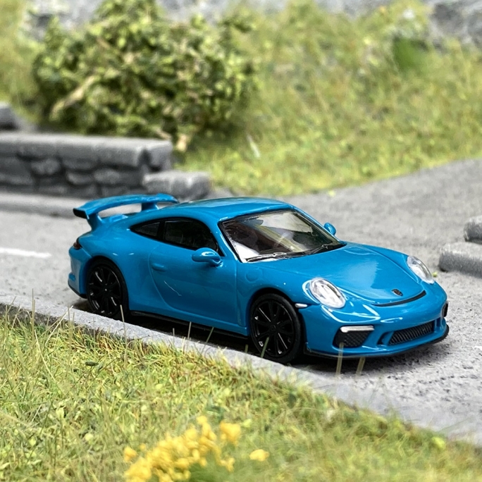 Porsche 911 GT3 2016 - MINICHAMPS 870 067324 - HO 1/87