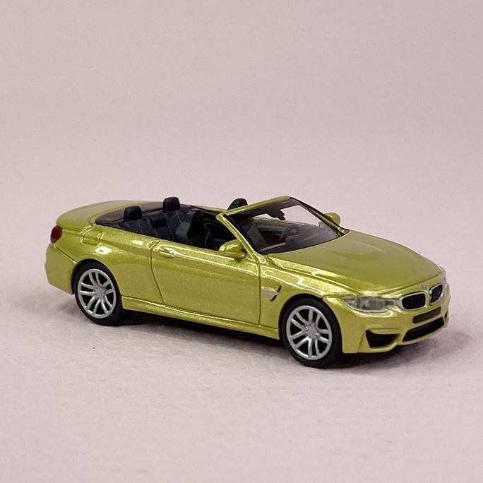 BMW M4 Cabriolet 2015, Jaune métal - MINICHAMPS 870 027234 - HO 1/87