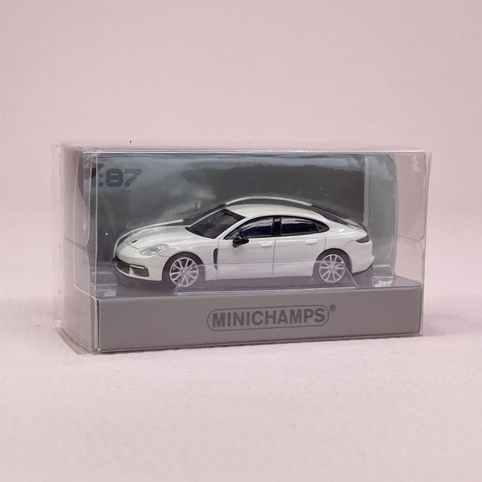 Porsche Panamera 4S 2015 Blanche - MINICHAMPS 870 067102 - HO 1/87