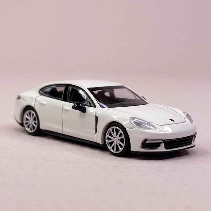 Porsche Panamera 4S 2015 Blanche - MINICHAMPS 870 067102 - HO 1/87