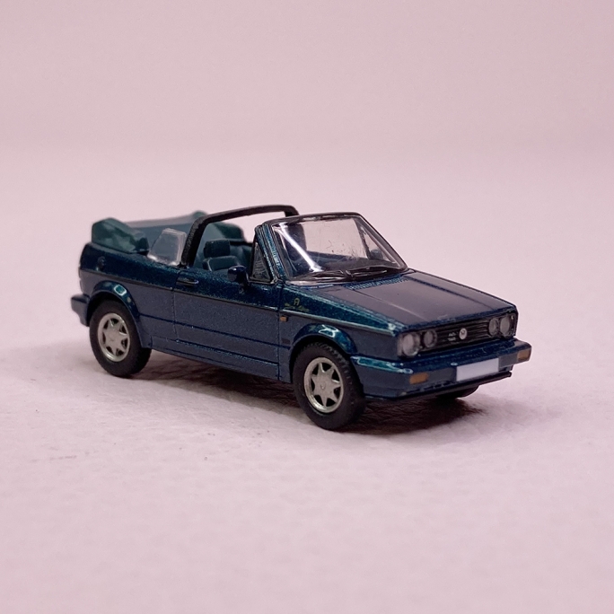 VW Golf 1 Cabriolet "Etienne Aigner" - PCX870310 - HO 1/87