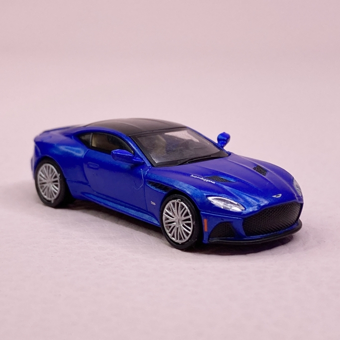 Aston Martin DBS Superleggera Bleu Métal - PCX870215 - HO 1/87