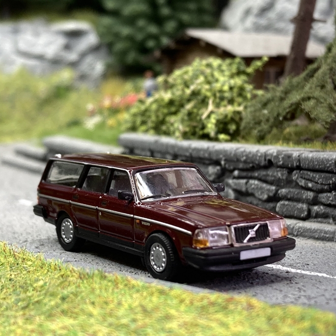 Volvo 240 GL Break Rouge Foncé Métallisé - PCX870398 - HO 1/87