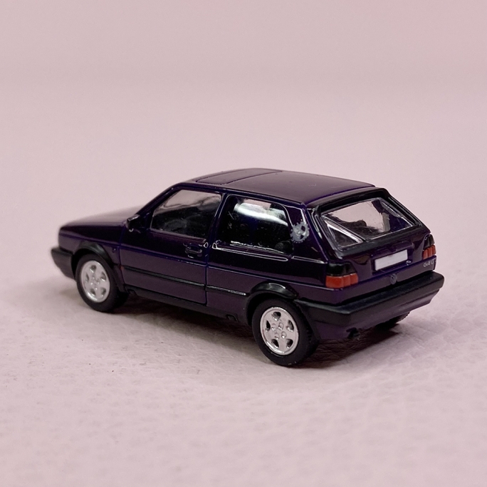 VW Golf 2 GTI Violette - PCX870304 - HO 1/87