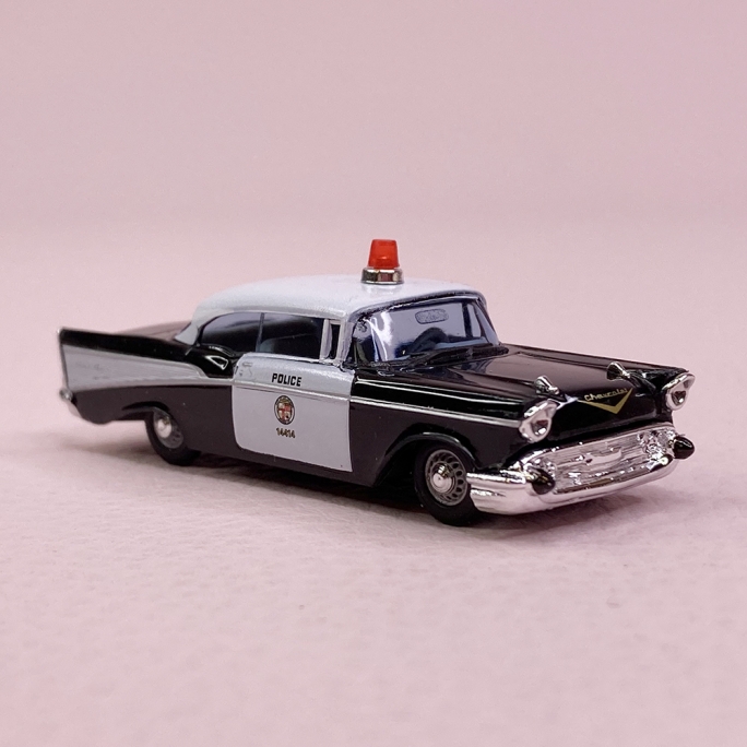 Chevrolet Bel Air 1957 "Police de Los Angeles" - BUSCH 45019 - HO 1/87