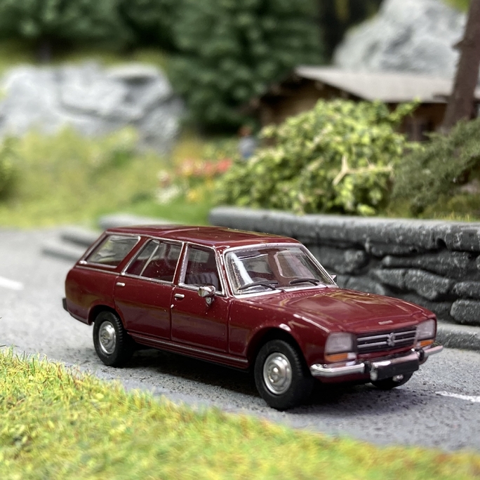 Peugeot 504 Break, Bordeaux - PCX87 / SAI 2344 - HO 1/87