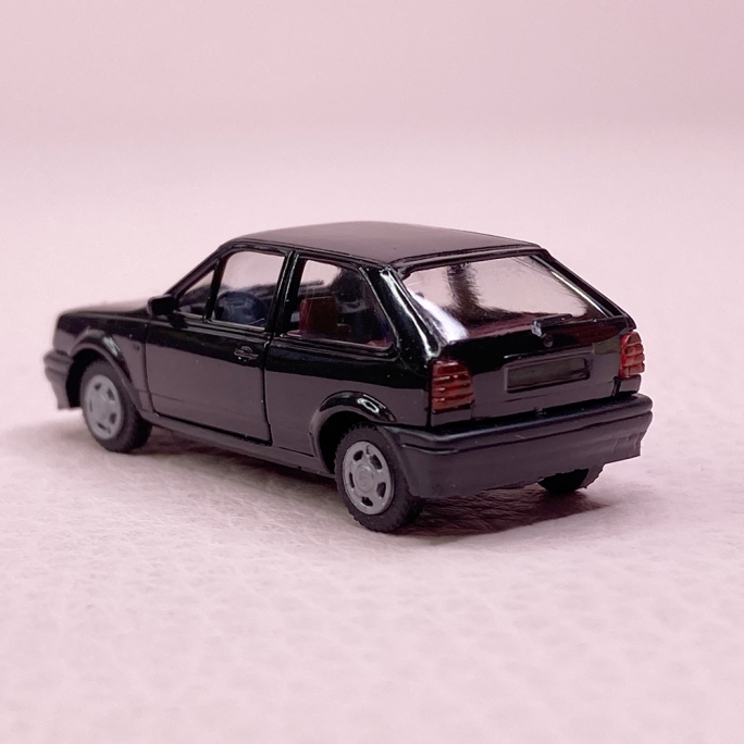 VW Polo II coupé restylée (2F), Noir - AWM 0030 - HO 1/87