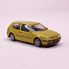 VW Golf IV 3P, Jaune métal - AWM 0789 - HO 1/87