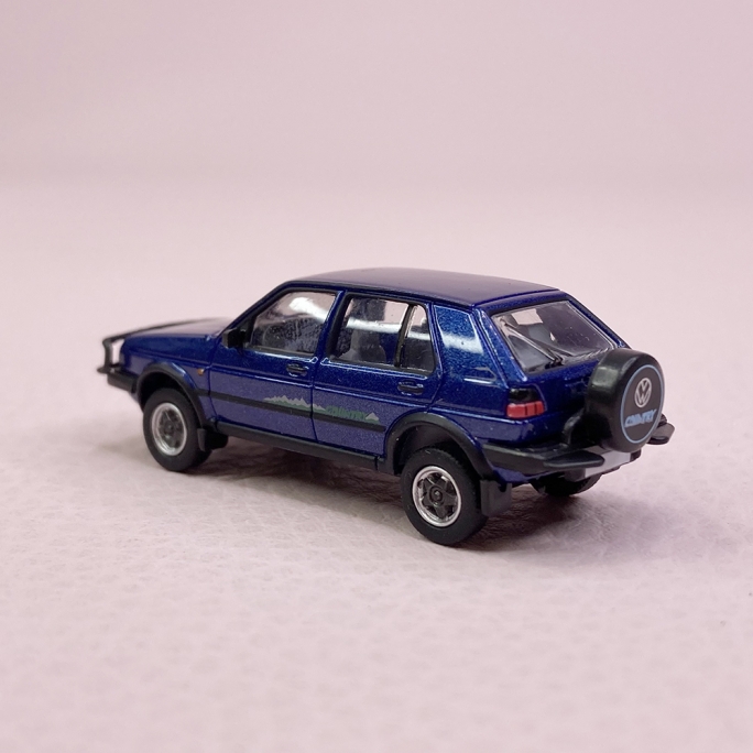 VW Golf II, Country, Bleu Métal - PCX870205- HO 1/87