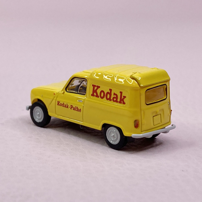 Renault 4L fourgonnette "Kodak" - BREKINA / SAI 2450 - HO 1/87