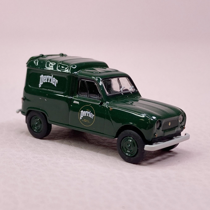 Renault 4L fourgonnette "Perrier" - BREKINA / SAI 2452 - HO 1/87