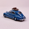 Peugeot 203 bleu azur, galerie et valises - SAI 1720 - HO 1/87