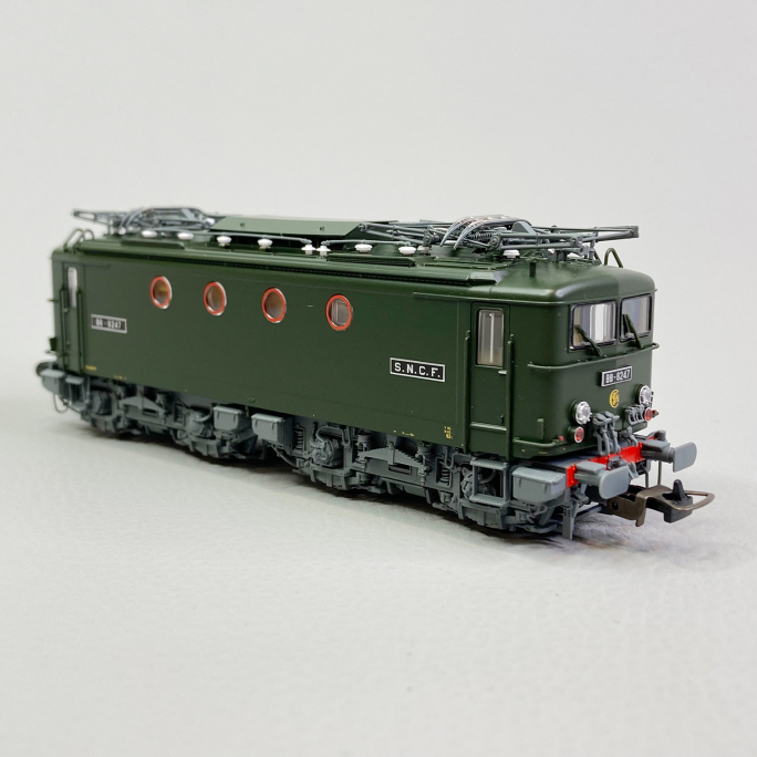 Locomotive électrique BB 8247, Sncf, Ep IV - PIKO 51918 - HO 1/87