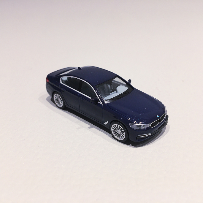 BMW Série 5 Bleu Foncé Métallisé - HERPA 430692004 - 1/87