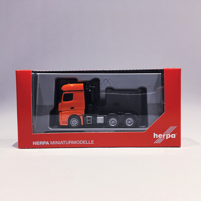 Camion Tracteur, Mercedes Arocs, Orange - HERPA 313315002 - 1/87