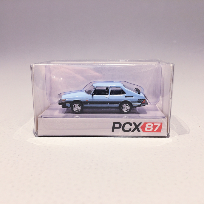 SAAB 900 Turbo Bleu Ciel - PCX870650 - HO 1/87