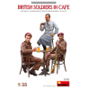 Soldats Britanniques au café - MINIART 35392 - 1/35