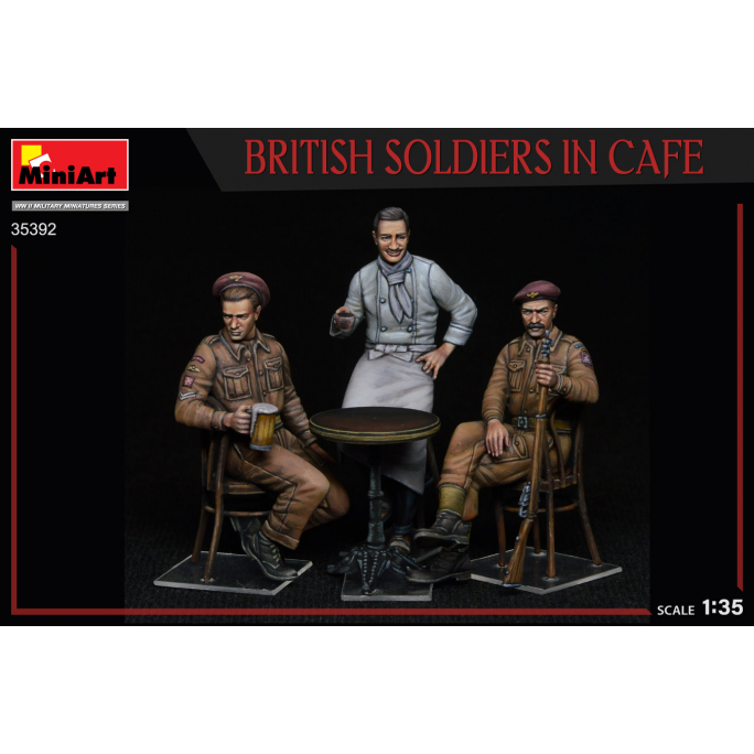 Soldats Britanniques au café - MINIART 35392 - 1/35