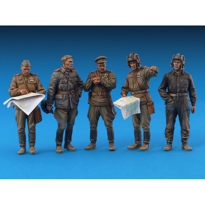 Briefing d'officiers Soviétiques sur le terrain Ed.Spéciale - MINIART 35365 - 1/35