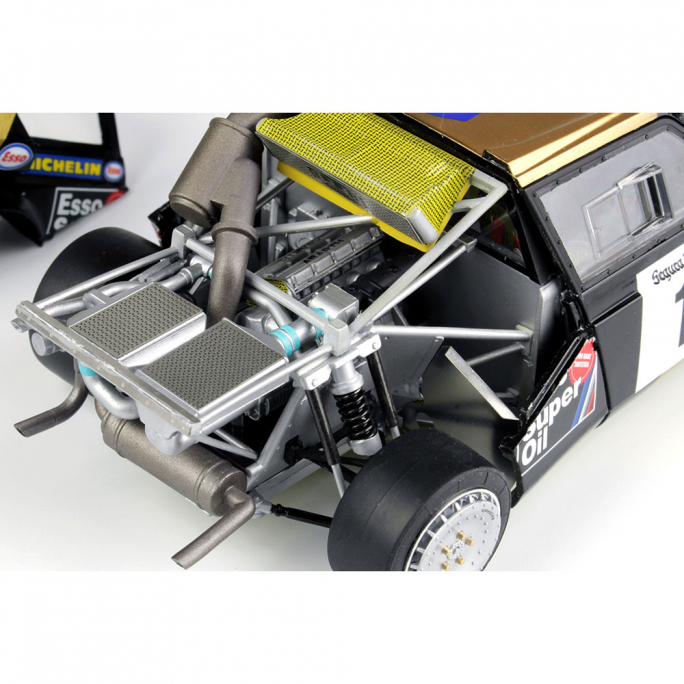 Voiture Lancia Delta S4 - Gagnant Rally 86 Catalunya - BEEMAX BX24034 - 1/24