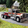 Camion, tracteur Mack RS 700, Argent et Rouge - Brekina 85806 - 1/87