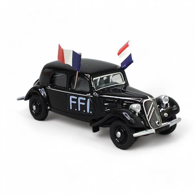 Citroen traction 11A, 1935, Noire FFI avec drapeaux français, en boite vitrine - SAI6191 - HO 1/87