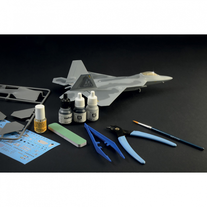 Lockheed Martin F22 Raptor - Ensemble complet pour modélisation - Kit de démarrage  - ITALERI 72011 - 1/72