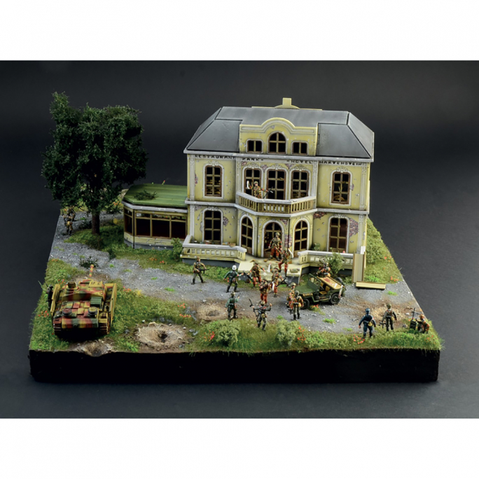 SET DE BATAILLE Hotel Hartenstein,1944, opération Market Garden - ITALERI 6107 - 1/72