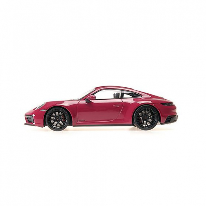 Porsche 911 Carrera 4 GTS Rubystar 2020 - MINICHAMPS 155063102 - 1/18