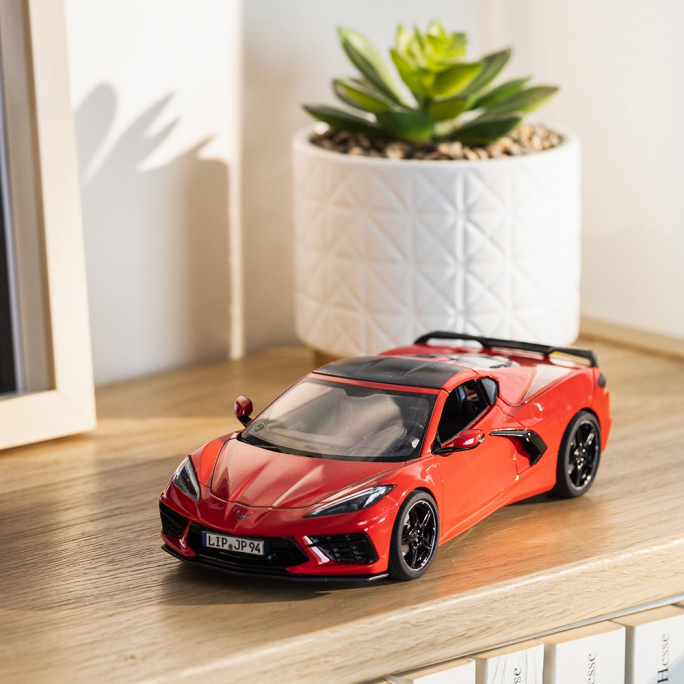 Corvette C8 Coupé - REVELL 07714 - 1/25