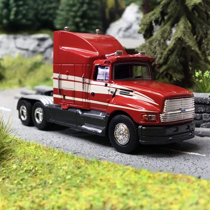 Camion, Ford Aeromax, Rouge Vif & Blanc - Brekina 85900 - HO 1/87