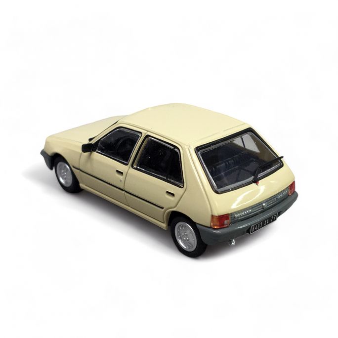 Peugeot 205 GE, Beige "Antilope" - Ree Modeles CB150 - HO 1/87