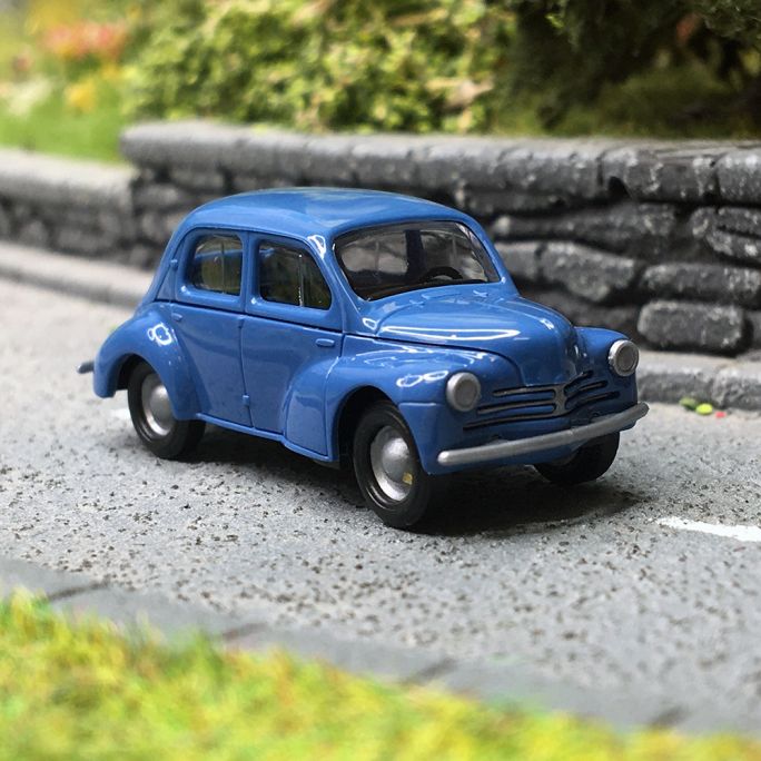 Renault Cabriolet 4CV, Bleu - Busch 89111 - HO 1/87