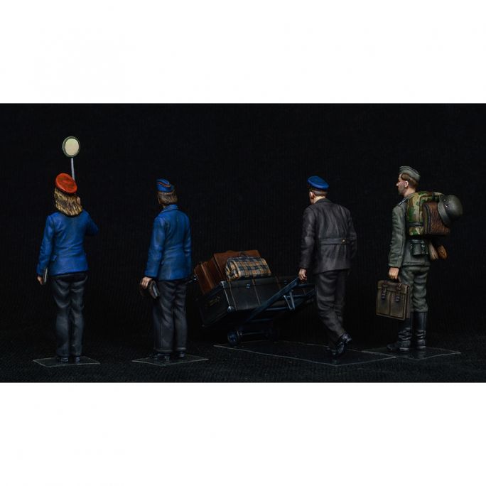 Figurines du personnel des gares allemandes. 1930-40s - Miniart 38010 - 1/35