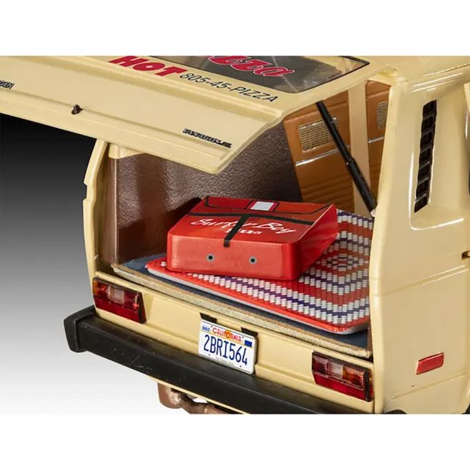 Volswagen T3 Bus "Surfer Boy", Stranger Things - Revell 67725 - 1/25