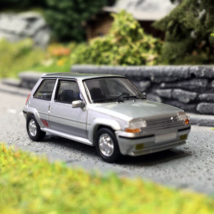 Renault 5 GT turbo phase 1, Argent - PCX87 / SAI 7235 - HO 1/87