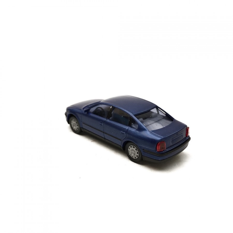 VolksWagen Passat Bleue Métallisée-HO-1/87-AWM 0759BM