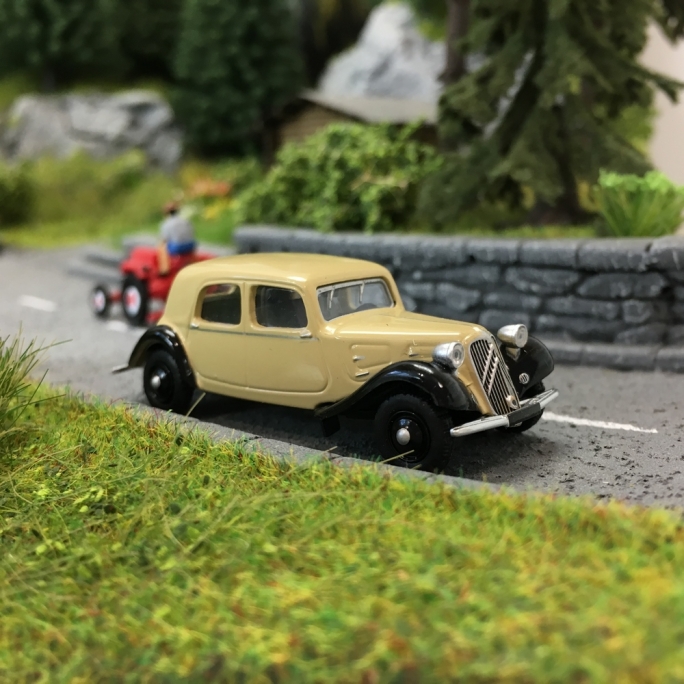 Citroën Traction 11A 1935-HO 1/87-SAI 6161