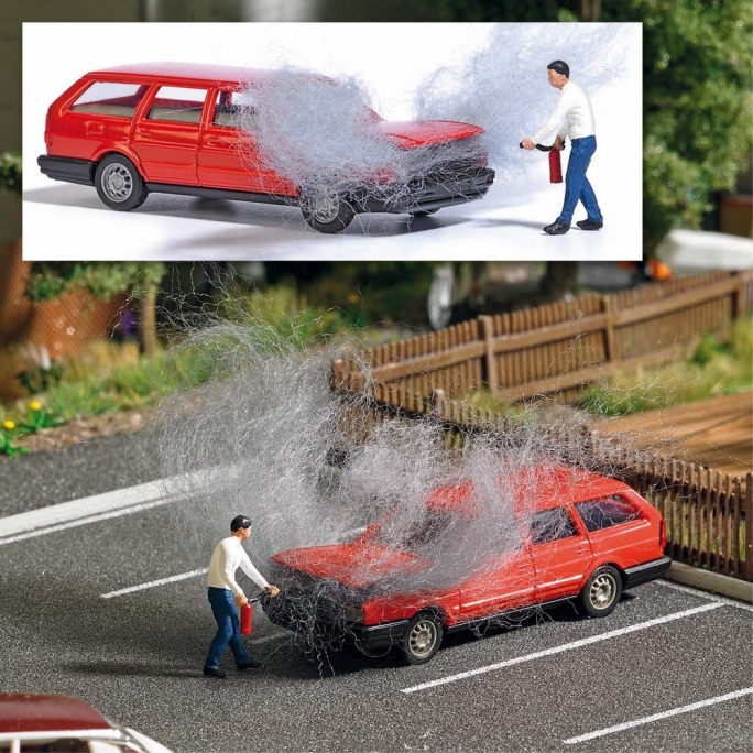 Homme éteignant un feu de voiture-HO 1/87-BUSCH 7881